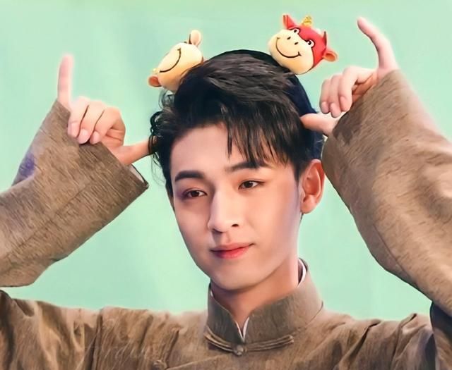 孙九香成传话工具人求秦霄贤粉丝别给他留言了