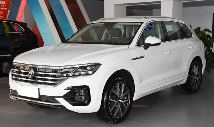 大众的王牌suv气场不输揽胜标配空气悬架配置不输q7