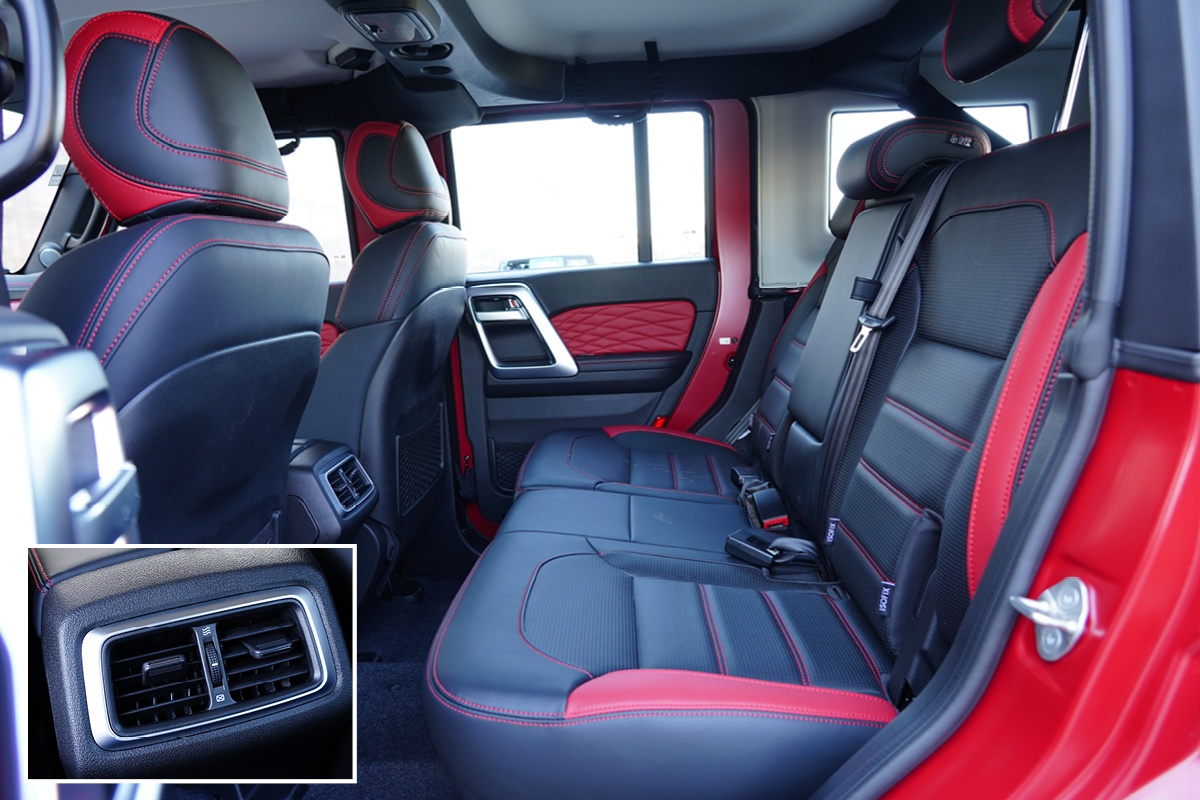 坦克300的强劲对手实拍北京越野bj40刀锋英雄版