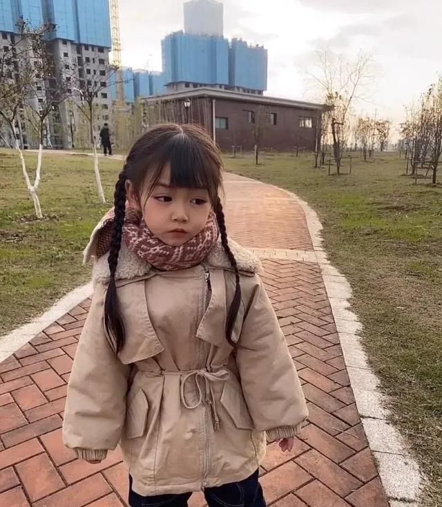 安徽合肥,4岁女孩妮妮患罕见疾病,面临倒退成植物人