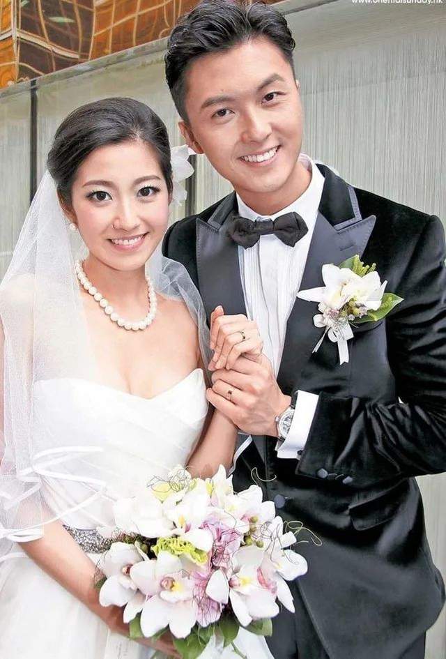 与老公王浩信屡传婚变继颁奖礼黑脸后陈自瑶再发文惹热议