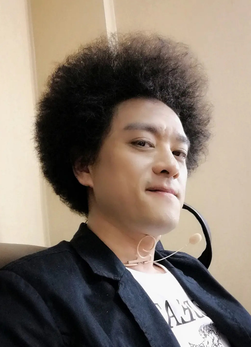 43岁赵英俊因病去世他原来早就在和这个世界告别了