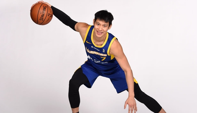 6天后迎赛季首秀!林书豪晒发展联盟球馆,队友秀胯下打板暴扣