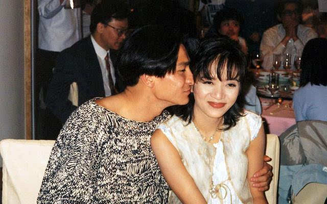 年轻时的朱丽倩简直美若惊鸿终于明白刘德华为何独宠她30年