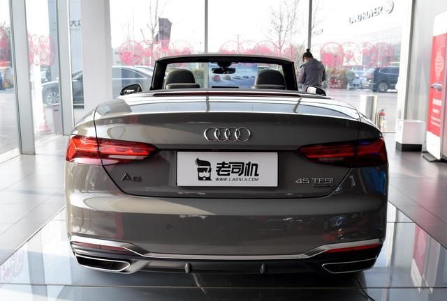 0t高功率,两门轿跑设计,空间不俗,带你看奥迪a5