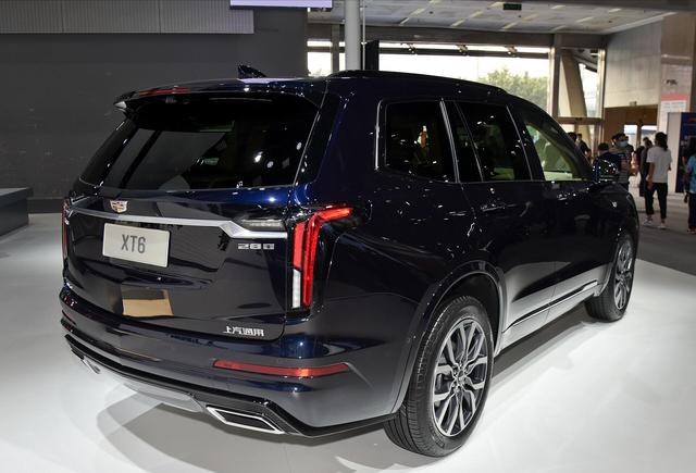 实力不输大众途锐20t7座新款凯迪拉克xt6实车真霸气