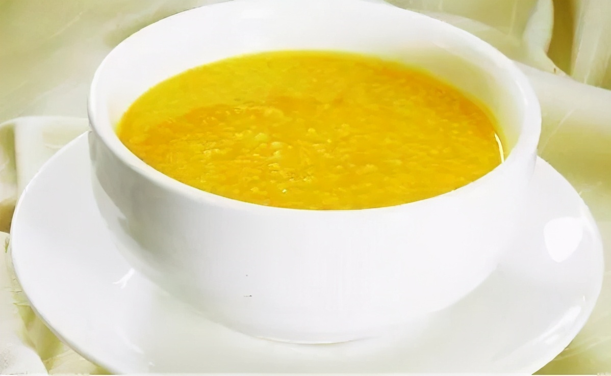 最养人",想当年生了孩子坐月子,小米粥哪怕是小米稀饭是绝对不能少的