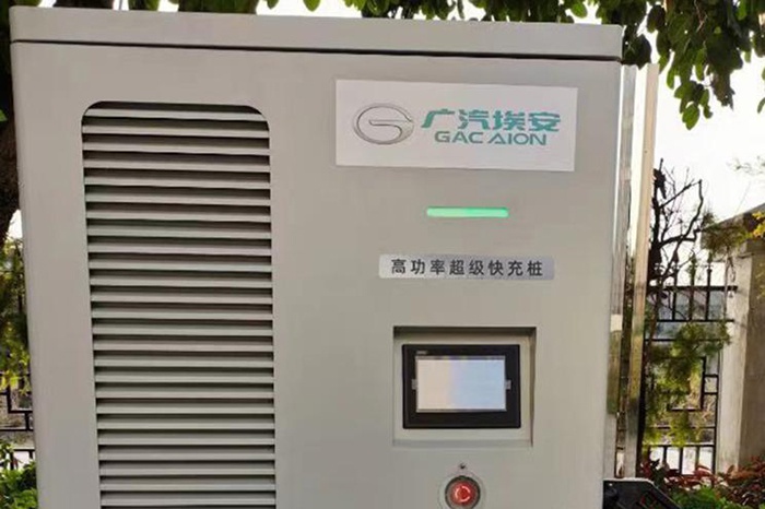 不过,8分钟充电80%现在也仅是最快速度,现实能否达到还是个问题.