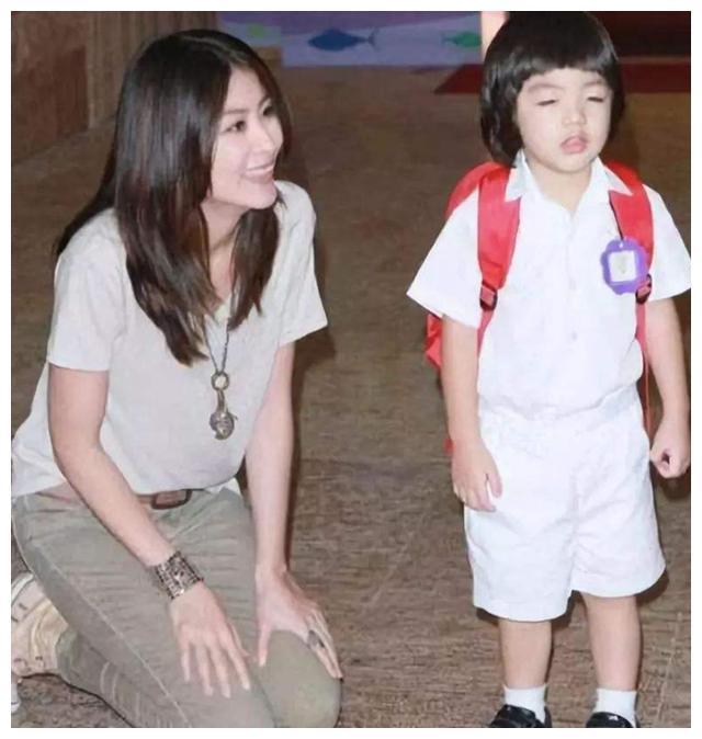 她被称为中国“最有钱歌后”，赠儿子10亿财产，女儿成她一生的痛休闲区蓝鸢梦想 - Www.slyday.coM