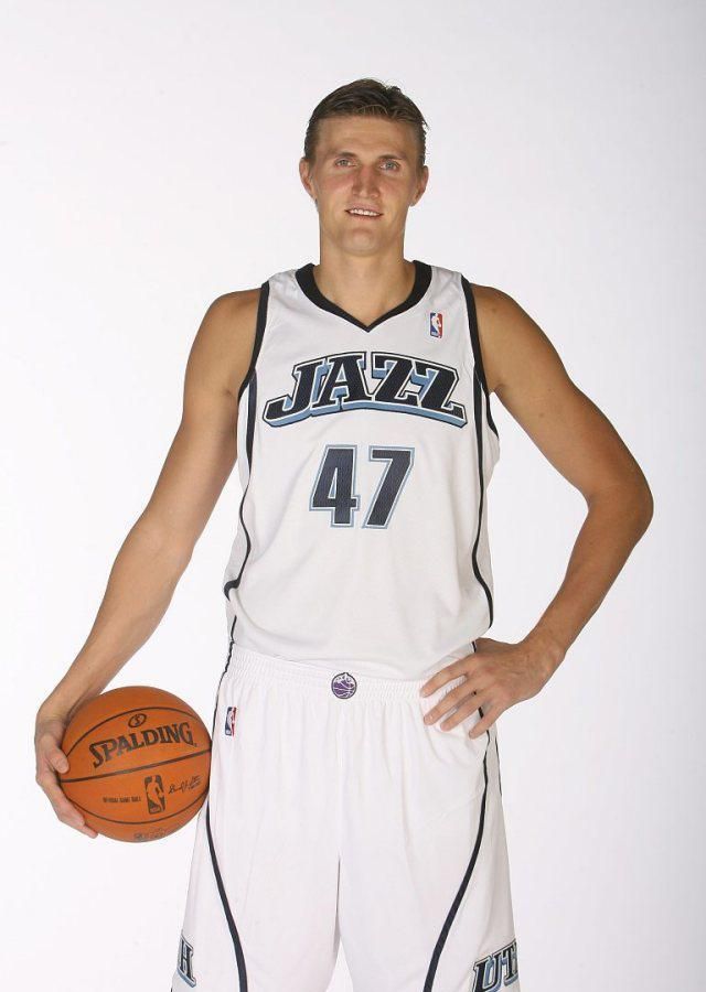 翻一翻历史书 里面有一把叫做ak47的枪 关于基里连科的有趣数据