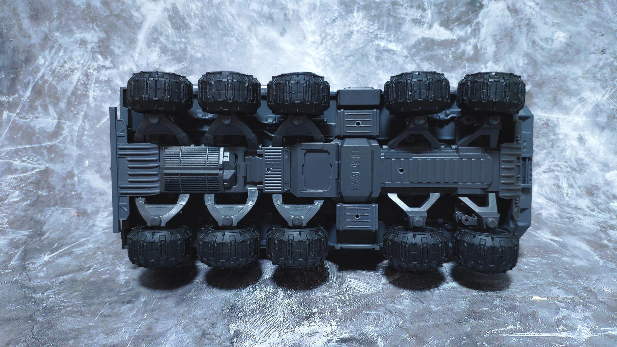 末世科幻流浪地球正版车模cn171装甲运兵车火力全开