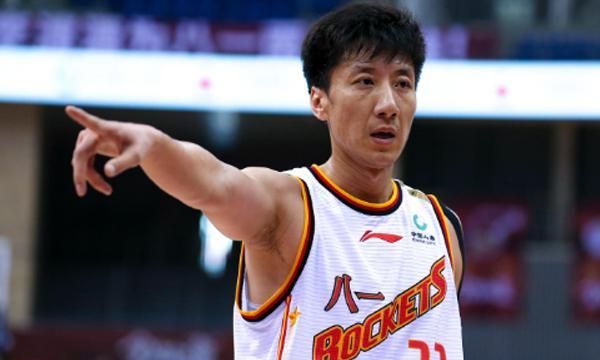 上赛季在八一男篮,韩硕场均仅出战21.6分钟,可以得到6.3分4.4篮板2.