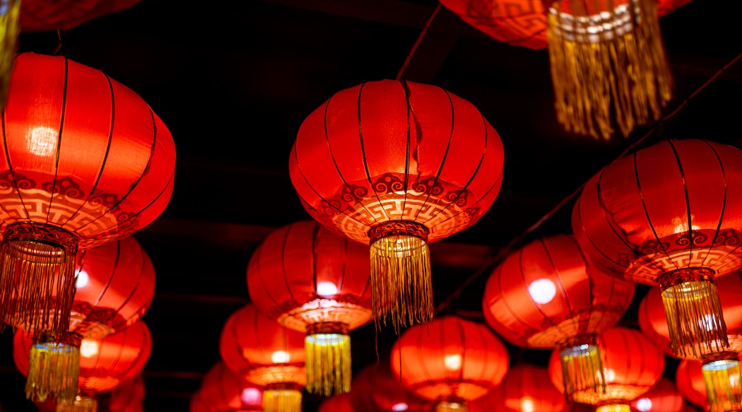 张灯结彩迎新春,烈焰红索纳塔陪你红红火火过大年