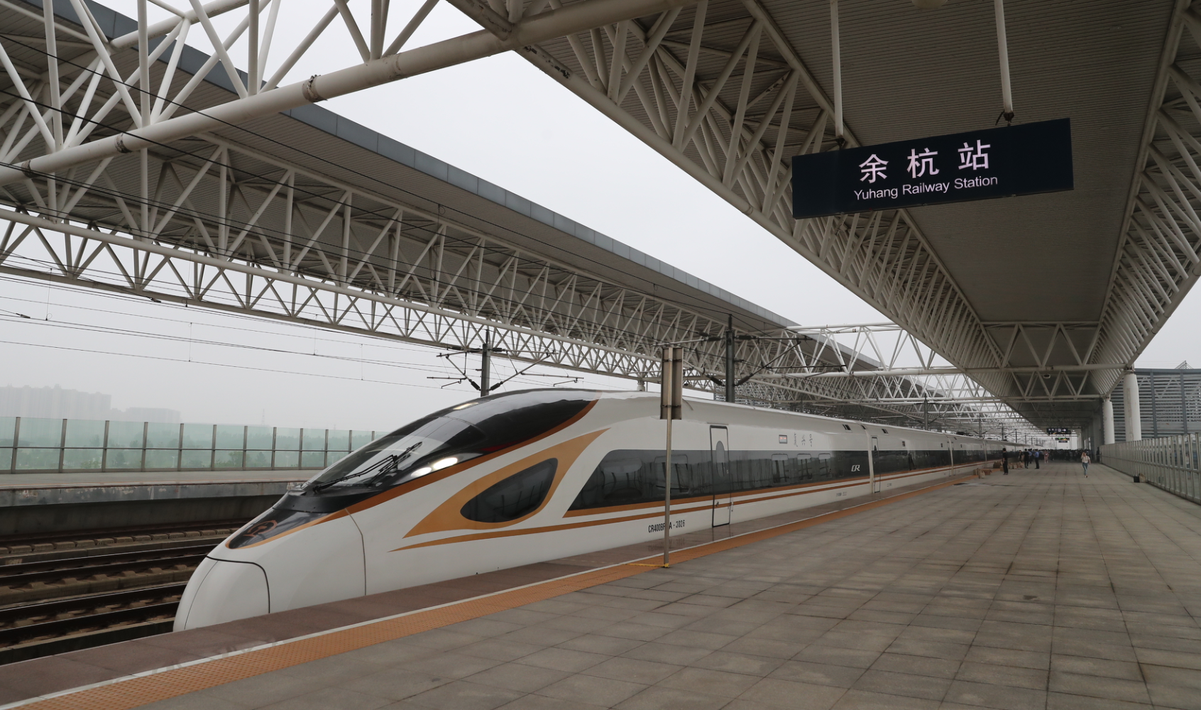 全省首个gdp突破3000亿元 余杭"热发展"下保持"冷思考"