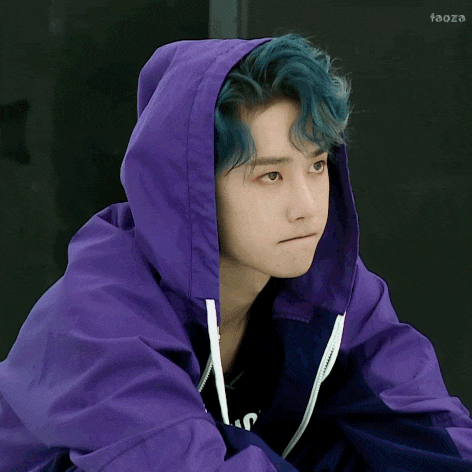 男星穿紫色衣服任嘉伦优雅肖战温暖王一博就是个酷盖