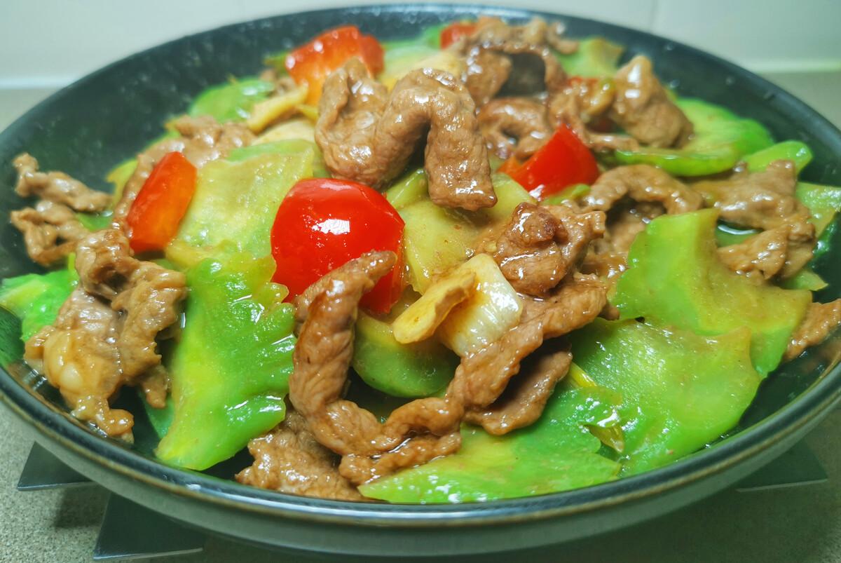 百吃不腻!教你营养美味的豆豉苦瓜炒牛肉,挑食的孩子都吃撑了