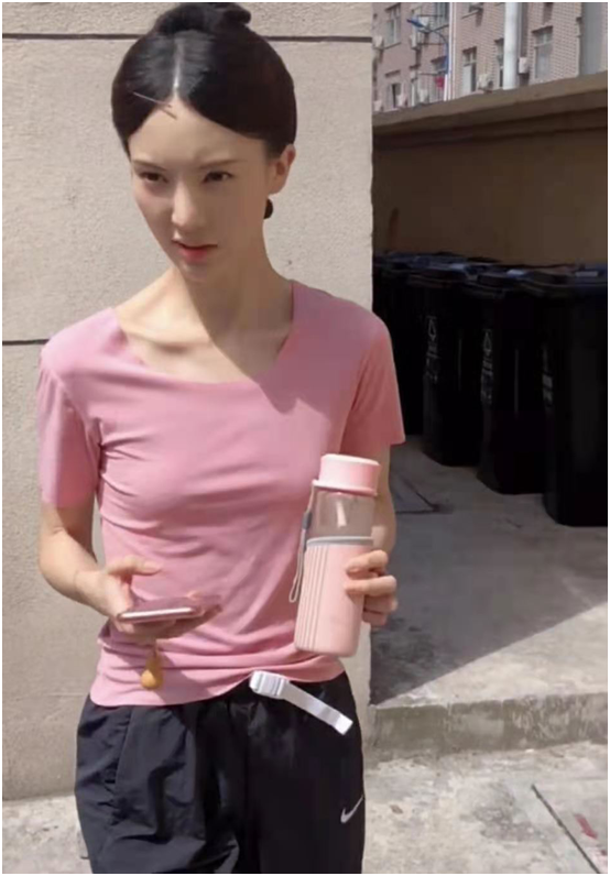 女明星能有多瘦吴谨言被吐槽黑干瘦看到金晨不想减肥了