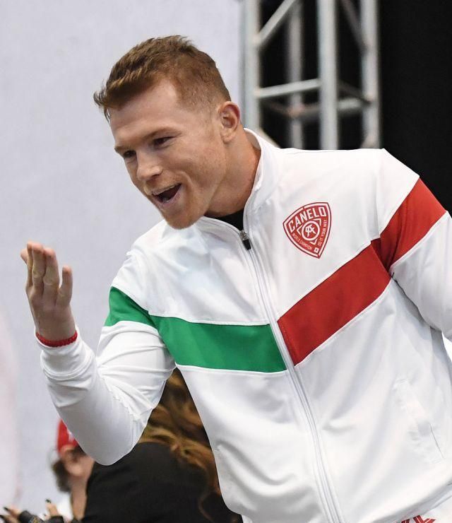 桑德斯炮轰阿瓦雷兹你的辉煌是建立在击败老拳手的基础上