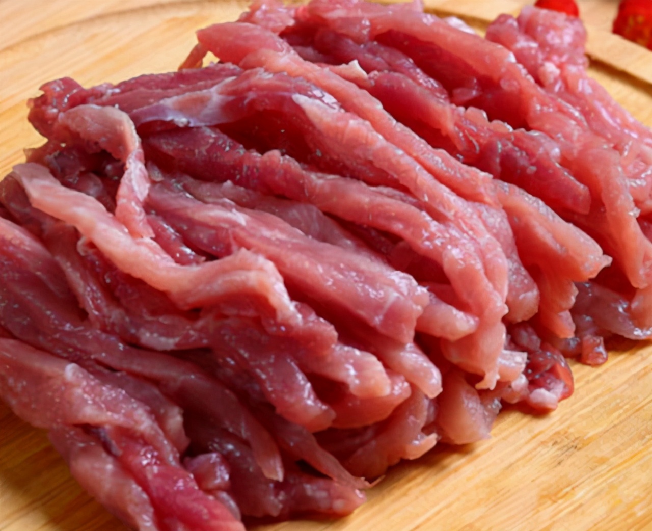 不论炒啥肉都别直接下油锅学会这2招肉香不柴也不腥