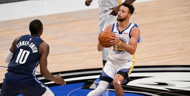 三分球单场19投11中,库里神勇回归,准备冲击本赛季三分王!休闲区蓝鸢梦想 - Www.slyday.coM 三分球单场19投11中,库里神勇回归,准备冲击本赛季三分王!休闲区蓝鸢梦想 - Www.slyday.coM