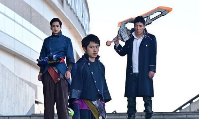 预告来袭,大秦寺放飞自我,saber大战大剑|大秦寺|大剑|飞羽_新浪新闻