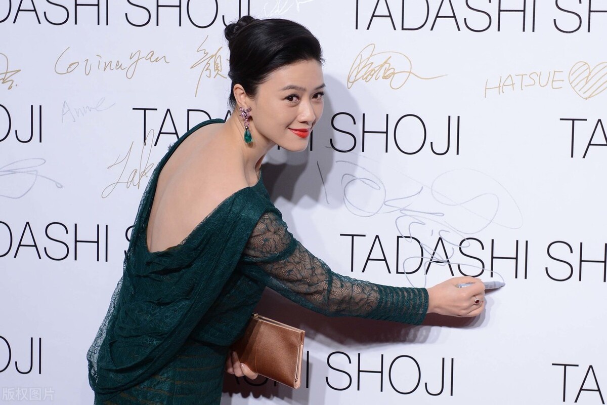 田海蓉漂亮优雅迷人尽显女神范儿