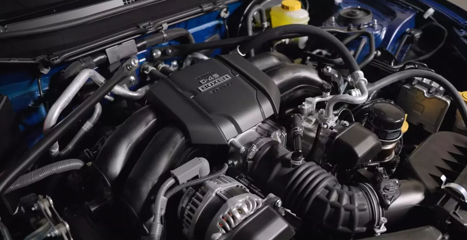 部分老款brz的发动机,在3000至4500 rpm之间扭矩下滑非常严重,这让