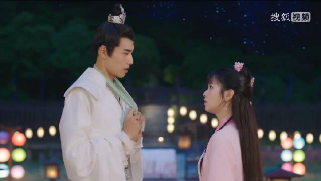 期待已久的古装玄幻剧《我的宠物少将军》终于开播啦!