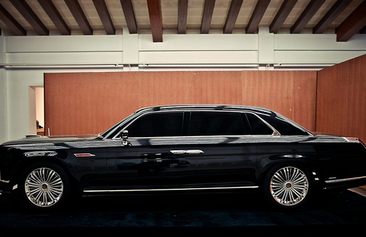 大型豪华轿车市场出现国产品牌身影,你会支持红旗l4么?