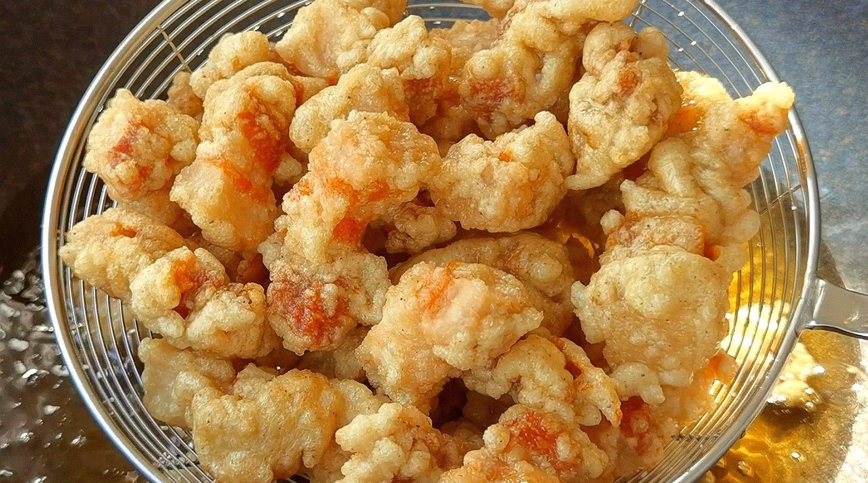 炸酥肉到底用面粉还是淀粉,许多人都做错了,大厨教你最正确做法