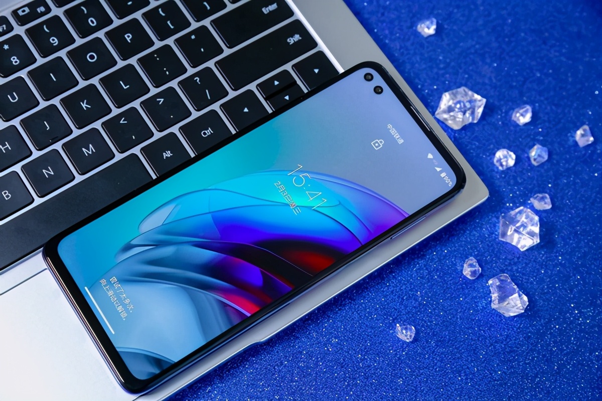 首发骁龙870的摩托罗拉edges体验如何首批用户谈谈真实感受