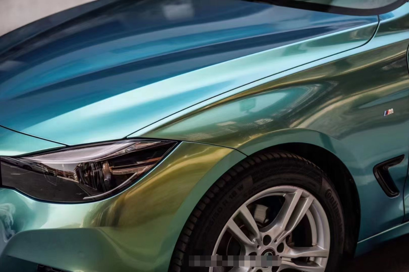 宝马3系gt改色梦幻早春绿 也就是搞设计的才能这样玩儿出花