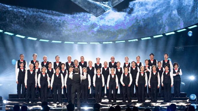 人均74岁的清华学霸合唱团,用一首《少年》唱回青春_手机新浪网