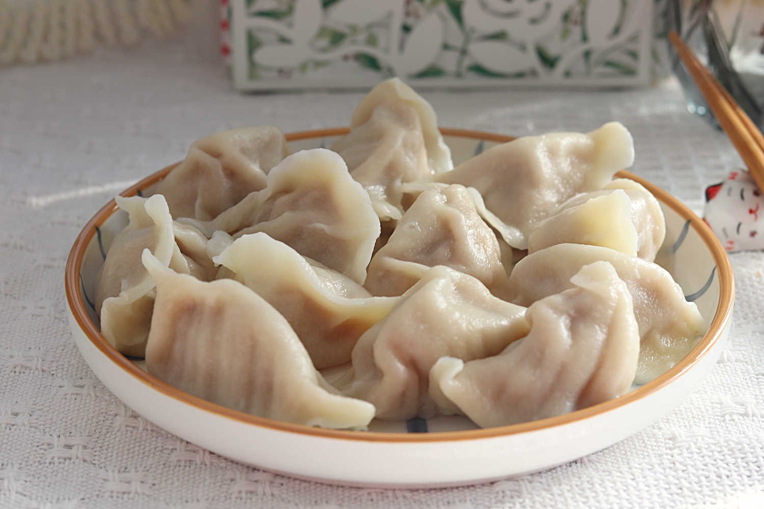 超好吃的牛肉水饺咬一口满满的汤汁哟教你我家的馅料配方