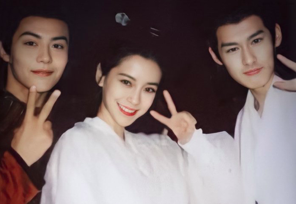 尘缘杀青baby马天宇发动态留念却不晒彼此照片