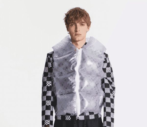 lv转行卖空气了一件充气夹克30000块网友直言我出3块