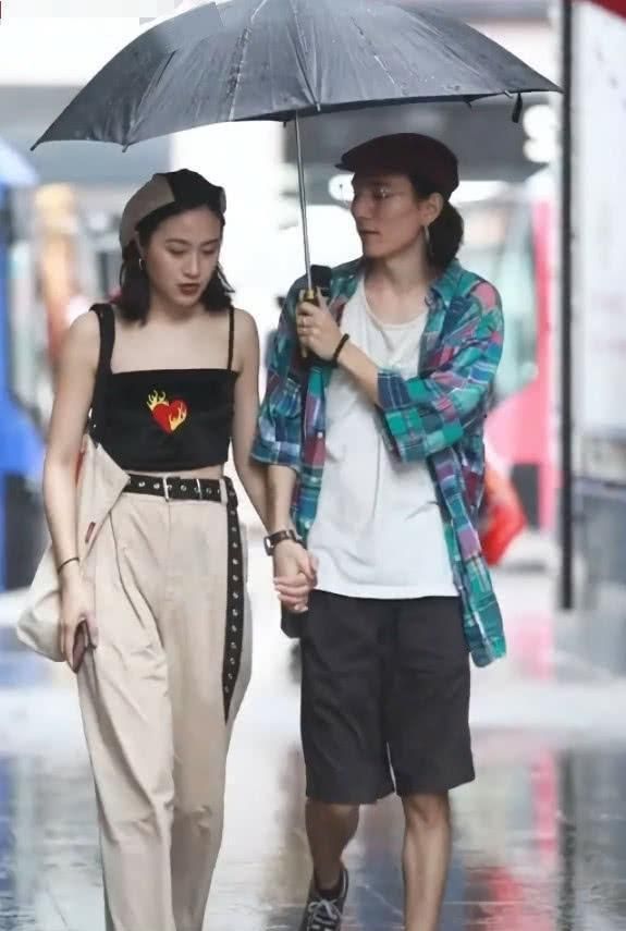 一条"水洗裤"穿成了80斤,难怪男友那么喜欢|水洗裤|男友|小妹妹_新浪