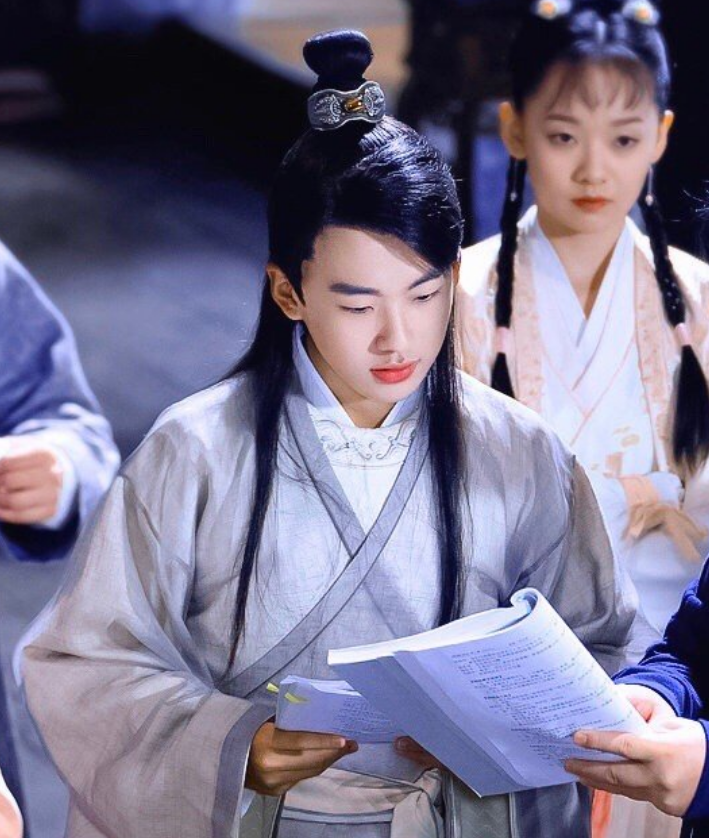 郭麒麟宋轶赘婿定档有玄机情人节收割女粉丝春节档攻陷男观众