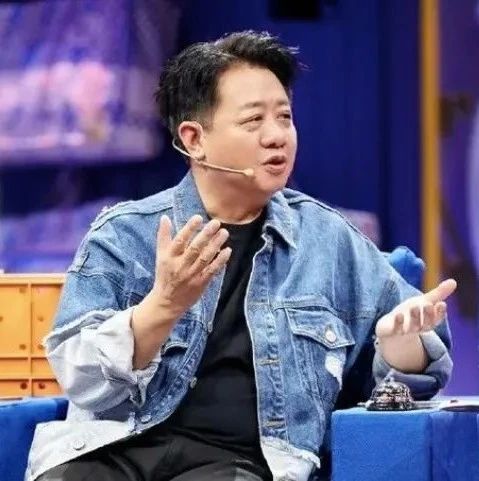 专访刘擎丨我为什么选择加入《奇葩说》|优绩的暴政|薛兆丰的经济学课_新浪新闻