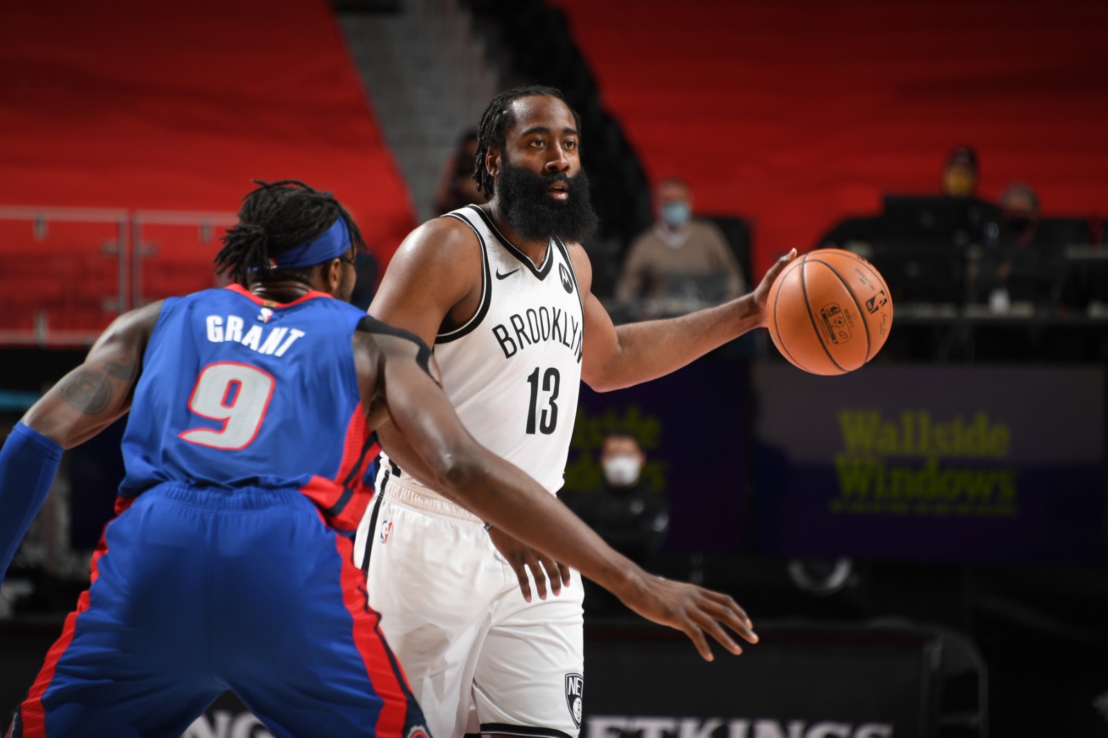 2断5帽!14投攻防俱佳,没想到,哈登才是篮网防守最好的球员