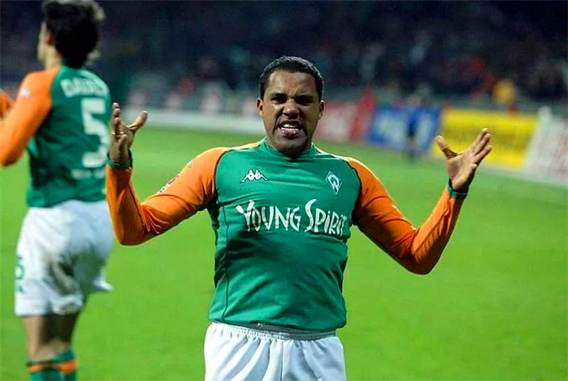 首位外籍德国足球先生,26岁背负水货之名,36岁来中超受嫌弃|埃尔顿