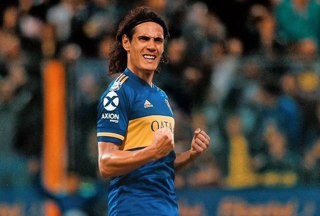 卡瓦尼禁赛两场曼联因祸得福!博卡邀请他明年转会,或接班特维斯