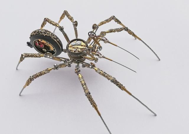 大多男生都会两眼放光艺术家用旧手表制成超酷的蒸汽朋克蜘蛛