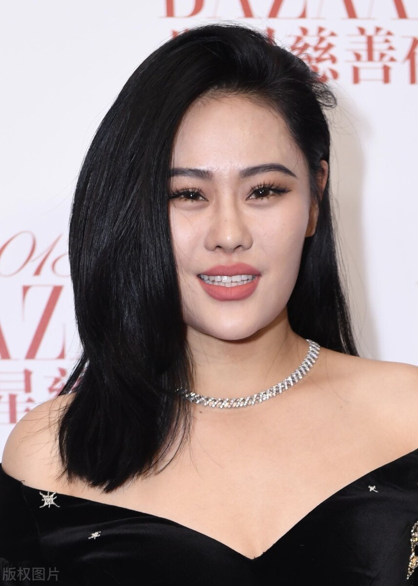 袁娅维亮相 ,实在是太漂亮了