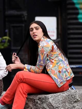 罗拉的妈妈 罗拉的妈妈说了