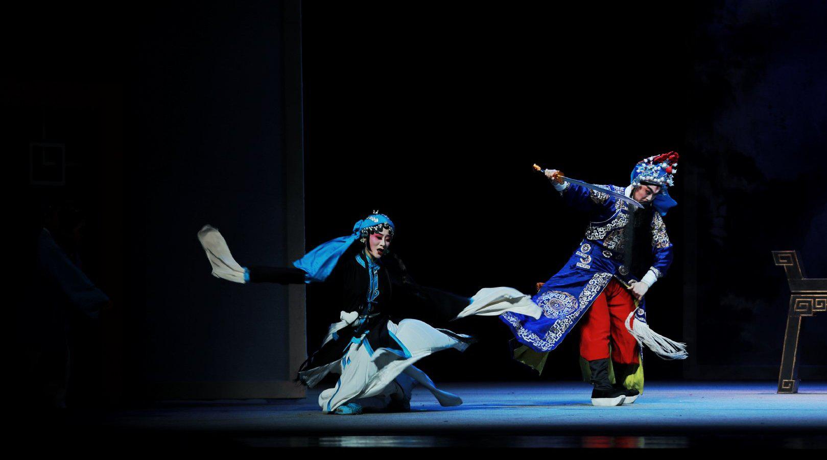 秦香莲杀庙剧情简介宋代陈世美中了状元贪图荣华富贵诈言未娶得以被指