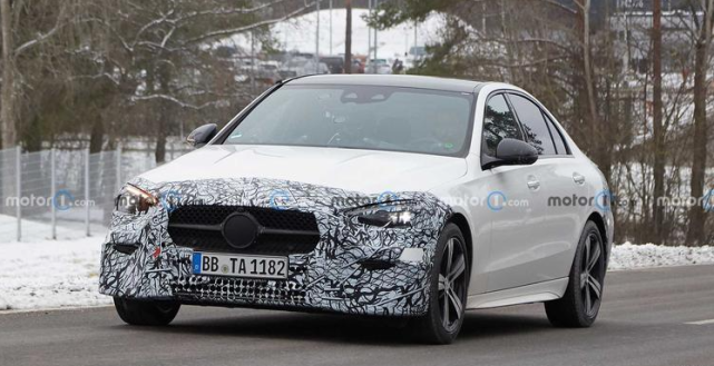 新一代奔驰c级谍照曝光,颜值更像s级,或将推出混动版本