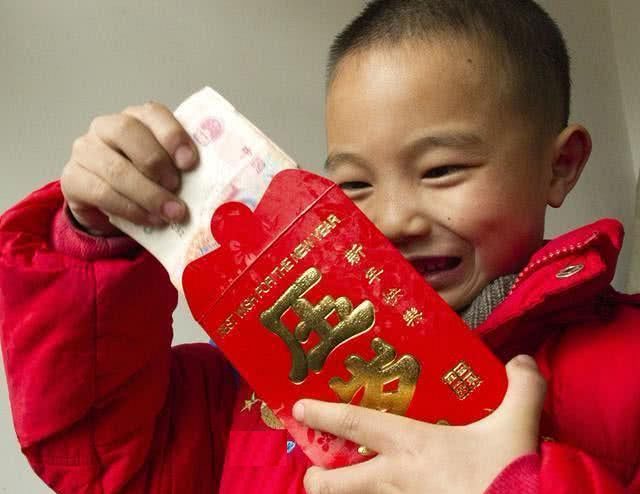 孩子的压岁钱该上交吗?不要错过教养机会,聪明妈妈有妙招休闲区蓝鸢梦想 - Www.slyday.coM 孩子的压岁钱该上交吗?不要错过教养机会,聪明妈妈有妙招休闲区蓝鸢梦想 - Www.slyday.coM