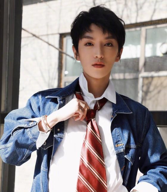 丑女不配谈两性肖骁就不当言论道歉网友之前不是挺刚吗