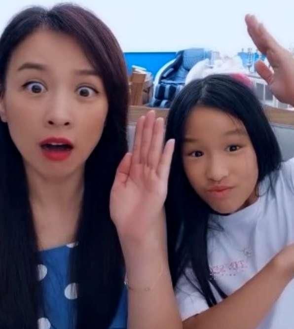 有一种"遗传"叫张庭女儿,长相3分像爸7分像妈,经常被说丑!